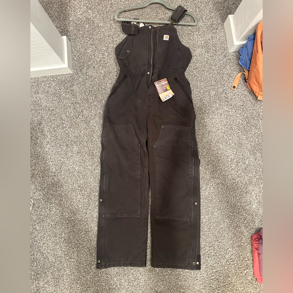 Carhartt - women’s insulated Overalls- brown